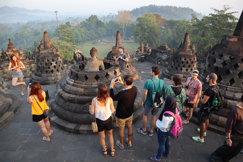 Touriste a Borobudur